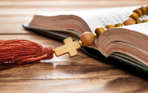 Raamattu ja rukousnauha